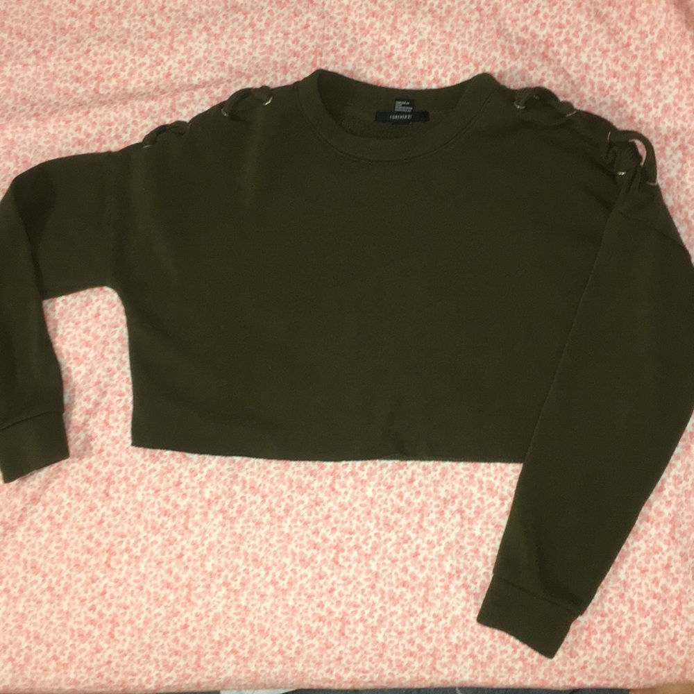 Olive green sweater crop top
